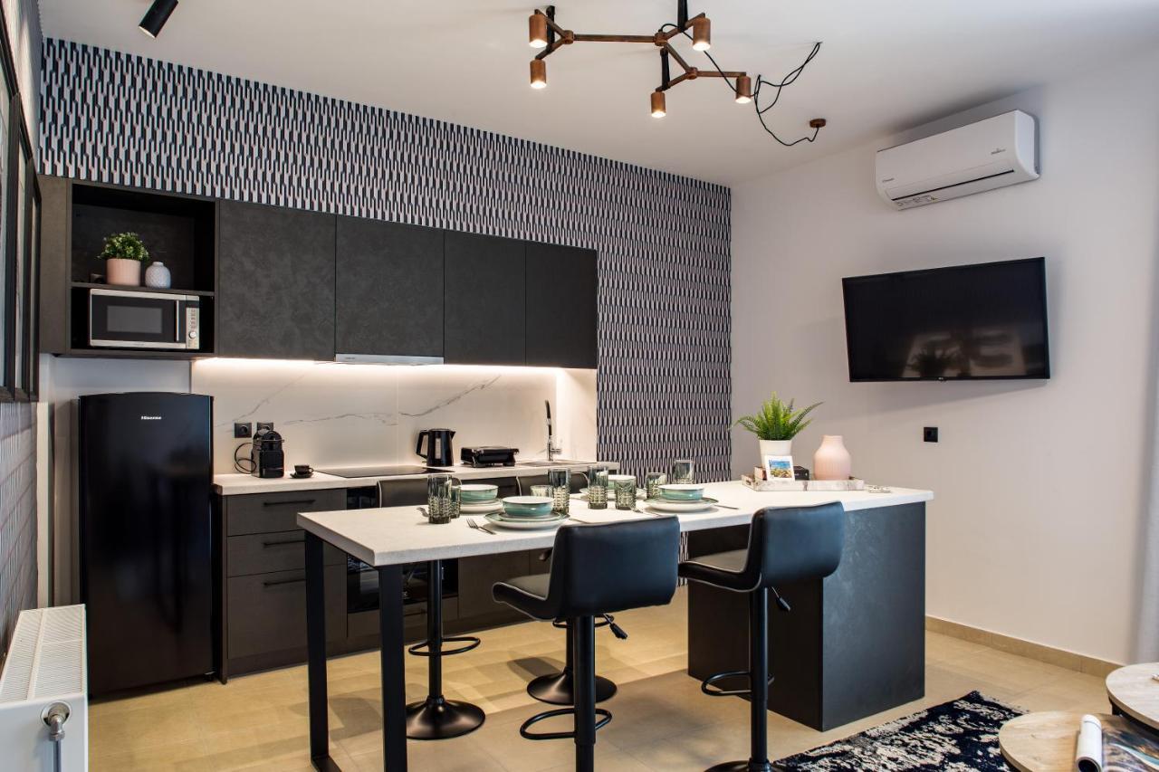 Living In Nafplio Urban Chic Apartments Екстер'єр фото