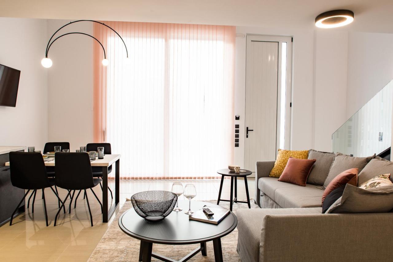 Living In Nafplio Urban Chic Apartments Екстер'єр фото